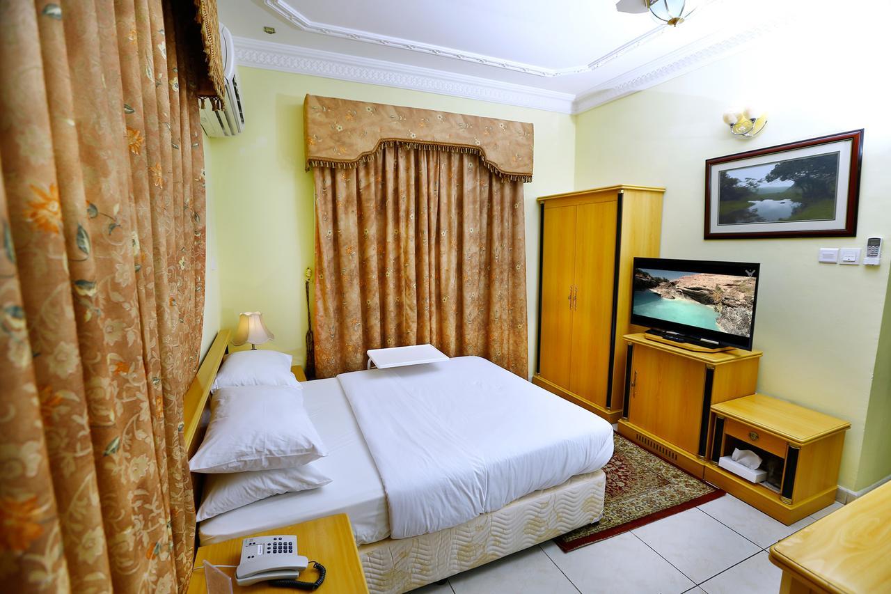 Muscat International Hotel Eksteriør billede