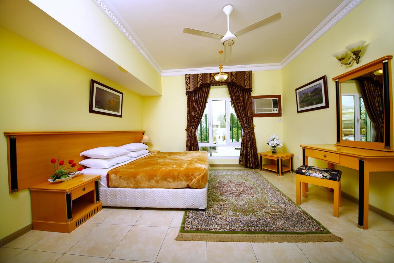 Muscat International Hotel Eksteriør billede